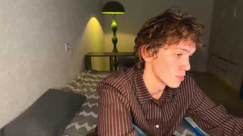 Snapshot of xavier_200 chatting on 02/10/26, 04:55 Xavier PVT open online show from 02/10/26, 04:55