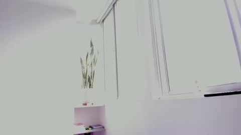 Xavier online show from 09/08/25, 02:27