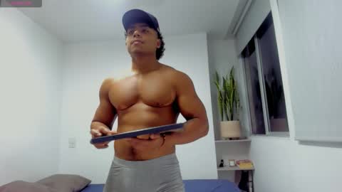 Xavier online show from 10/01/25, 11:22