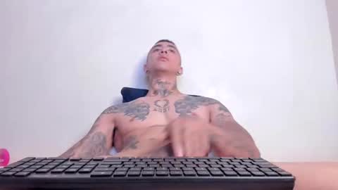 sebas online show from 11/04/25, 10:42