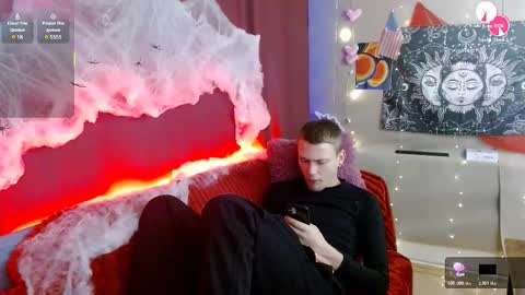 xavier_night81 online show from 10/28/25, 08:40