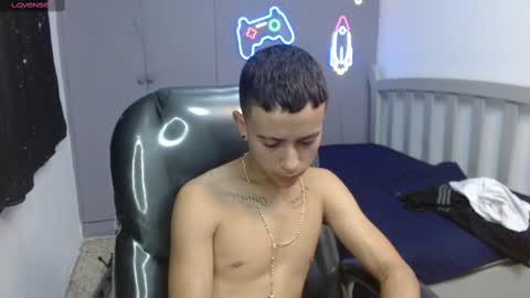 Snapshot of xavii_18_ chatting on 03/05/25, 09:26 xavii_18_ online show from 03/05/25, 09:26