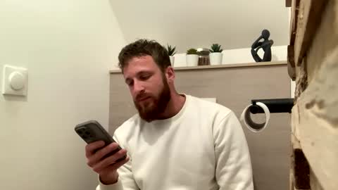 xavou779 online show from 11/09/25, 10:52