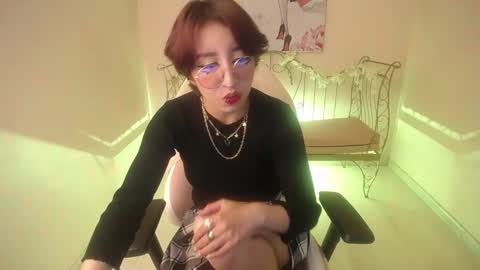 Xayah online show from 01/04/25, 01:31