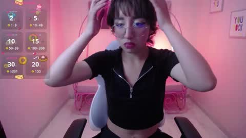 Xayah online show from 02/04/25, 01:06
