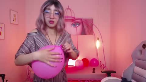 Xayah online show from 02/14/25, 01:51