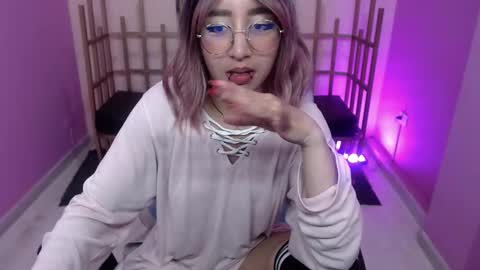 Xayah online show from 02/20/25, 02:13