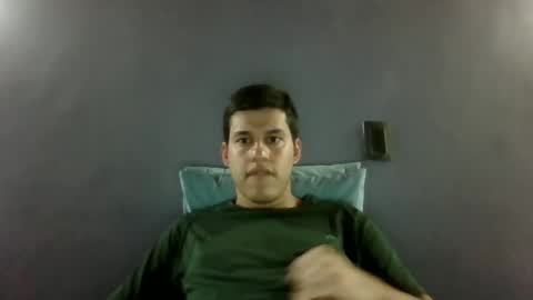 Snapshot of xbasstian_77 chatting on 12/05/24, 12:08 Sebas online show from 12/05/24, 12:08