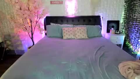 b 3 online show from 07/27/26, 02:51