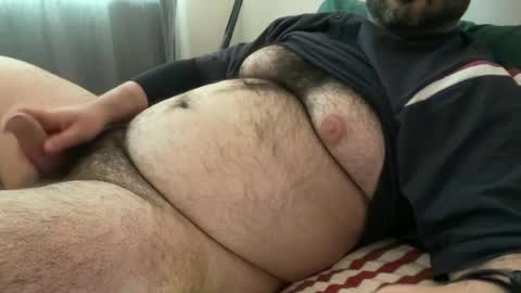 Snapshot of xbear9 chatting on 06/13/26, 03:32 xbear9 online show from 06/13/26, 03:32