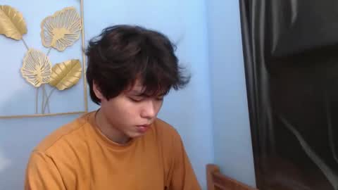 xcharls08 online show from 05/27/26, 07:49