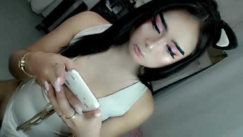 kianna online show from 06/24/26, 07:02
