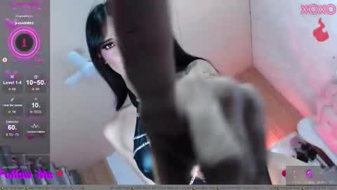 Snapshot of xclassyanisha chatting on 02/02/26, 10:41 I LOVEE TO TRAVEL AROUND THE WORLD online show from 02/02/26, 10:41