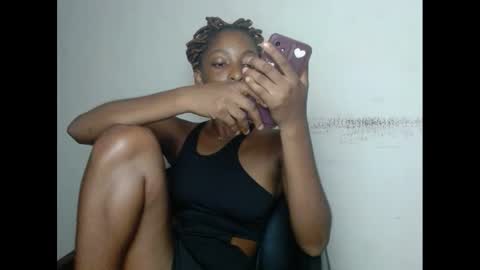 xcreamypussy online show from 12/25/24, 09:43