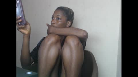 xcreamypussy online show from 01/04/25, 09:43