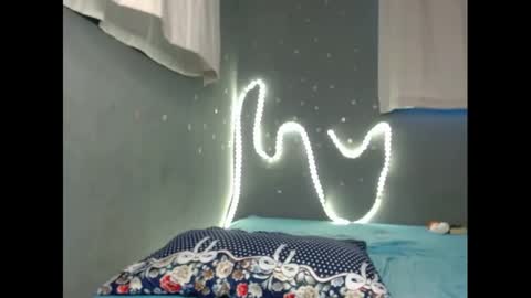 xcreamypussy online show from 03/03/25, 07:21