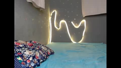 xcreamypussy online show from 03/10/25, 06:56