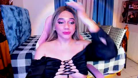 Snapshot of xdirtymistressx chatting on 12/08/24, 07:00 XDirtymistressX online show from 12/08/24, 07:00