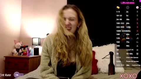 EllieeRose online show from 12/16/24, 10:24