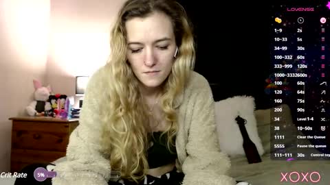 EllieeRose online show from 03/09/25, 11:03