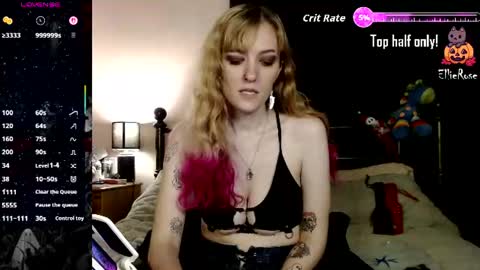 EllieeRose online show from 06/19/26, 03:22