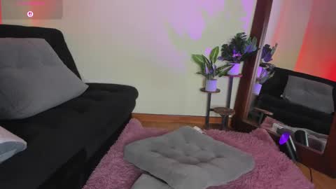 Kanae. online show from 11/12/25, 12:33