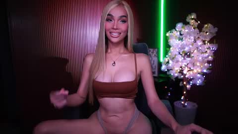 Anne online show from 06/10/26, 02:12