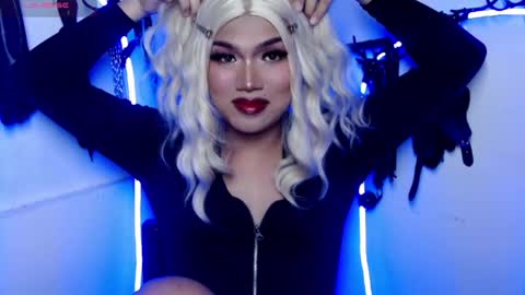 Snapshot of xfreyalibitina69x chatting on 04/19/26, 03:55 xfreyalibitina69x online show from 04/19/26, 03:55