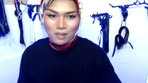 Snapshot of xfreyalibitina69x chatting on 04/20/26, 02:53 xfreyalibitina69x online show from 04/20/26, 02:53