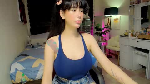 Snapshot of xhotcockcumts chatting on 02/11/26, 01:10 Barbie ann online show from 02/11/26, 01:10