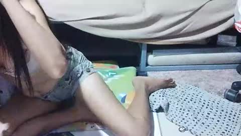 Snapshot of xhotskinny69x chatting on 09/18/25, 09:28 xhotskinny69x online show from 09/18/25, 09:28