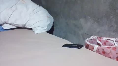 Snapshot of xhotskinny69x chatting on 09/23/25, 11:13 xhotskinny69x online show from 09/23/25, 11:13