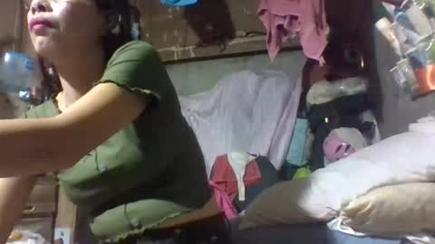 Snapshot of xhotskinny69x chatting on 10/15/25, 08:36 xhotskinny69x online show from 10/15/25, 08:36