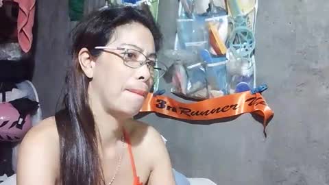 Snapshot of xhotskinny69x chatting on 10/29/25, 08:43 xhotskinny69x online show from 10/29/25, 08:43