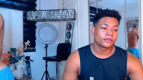 MICHAEL HUGE online show from 01/07/25, 05:53