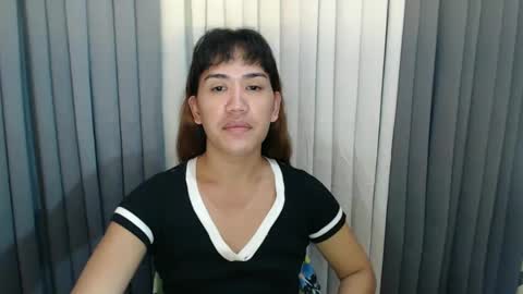 GWEN THOMPSON .......   online show from 12/14/24, 08:02