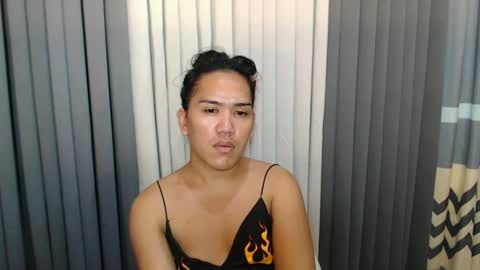 GWEN THOMPSON .......   online show from 02/08/25, 10:07