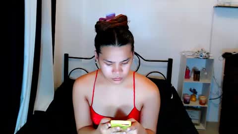 Xia Addison online show from 06/12/26, 11:42