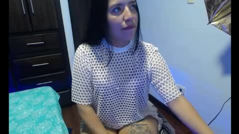 xiana lx online show from 09/11/25, 12:27