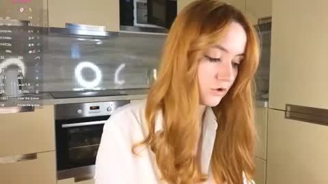 Luna and Lina online show from 07/24/26, 03:04