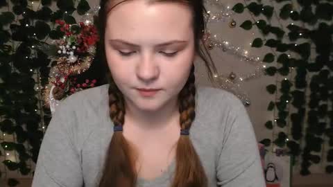 Lina online show from 12/28/24, 04:30