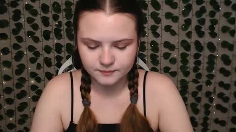 Lina online show from 01/10/25, 04:12