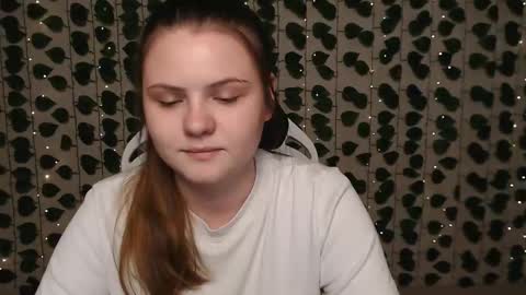 Lina online show from 01/23/25, 10:54