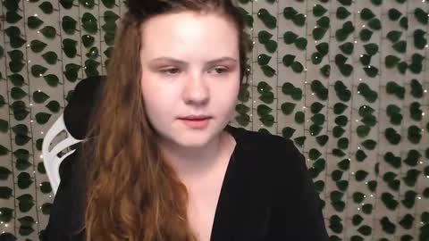 Lina online show from 01/25/25, 07:17