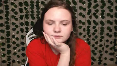 Lina online show from 02/13/25, 07:24