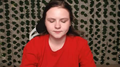 Lina online show from 02/13/25, 10:34