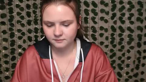 Lina online show from 02/16/25, 07:04