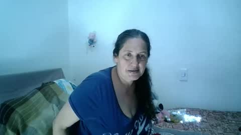 Ximena online show from 10/31/25, 12:22