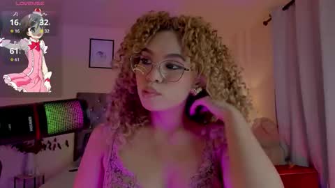 camila online show from 11/28/25, 09:50