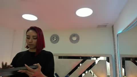 Snapshot of ximena_vasquez8 chatting on 04/20/26, 04:04 Xime online show from 04/20/26, 04:04